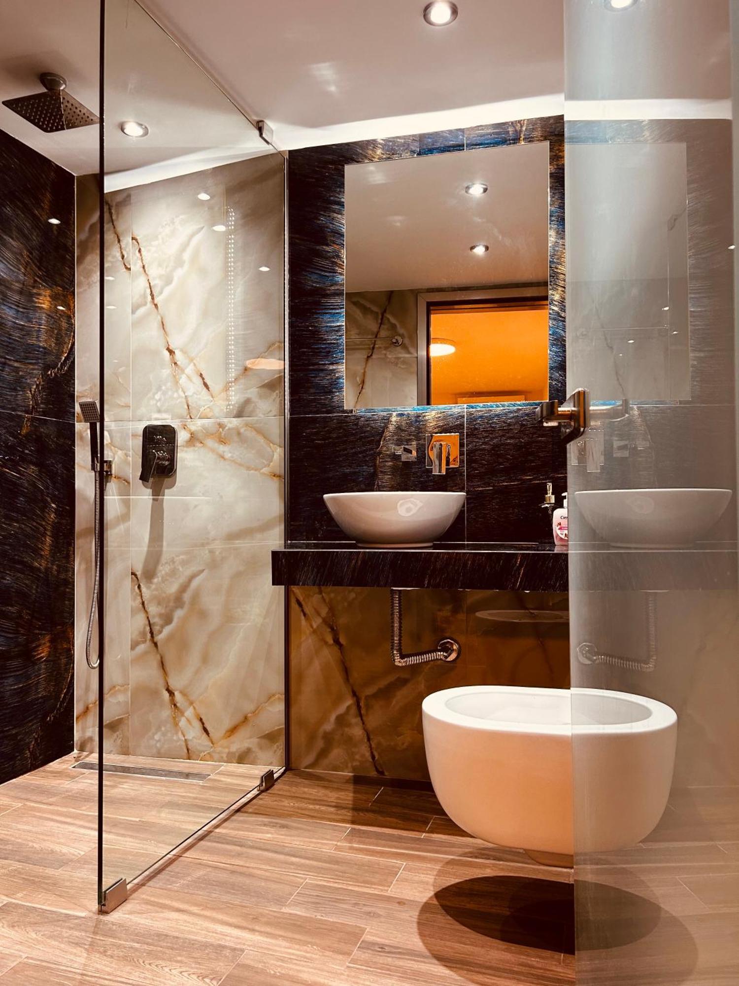 Marble House Apartment Кавала Екстериор снимка